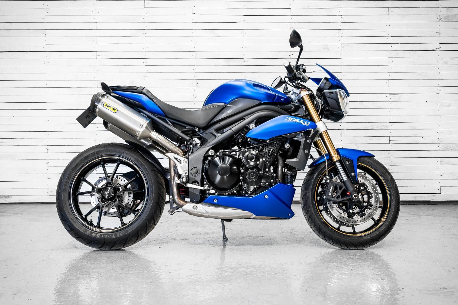 2014 Triumph Speed Triple 1050 ABS in Satin Blue - right side profile