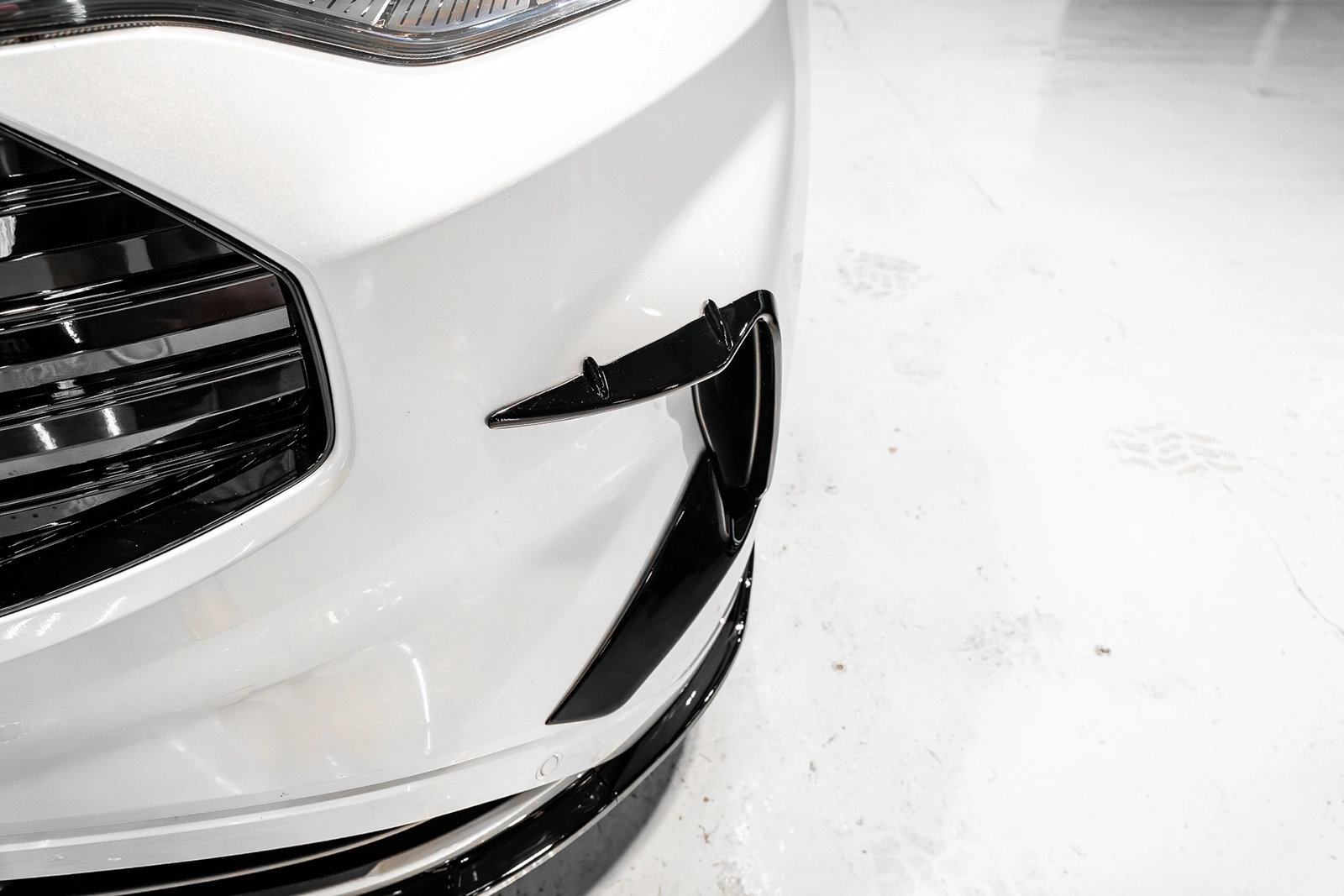 2024 Ford Transit Custom - Image 8