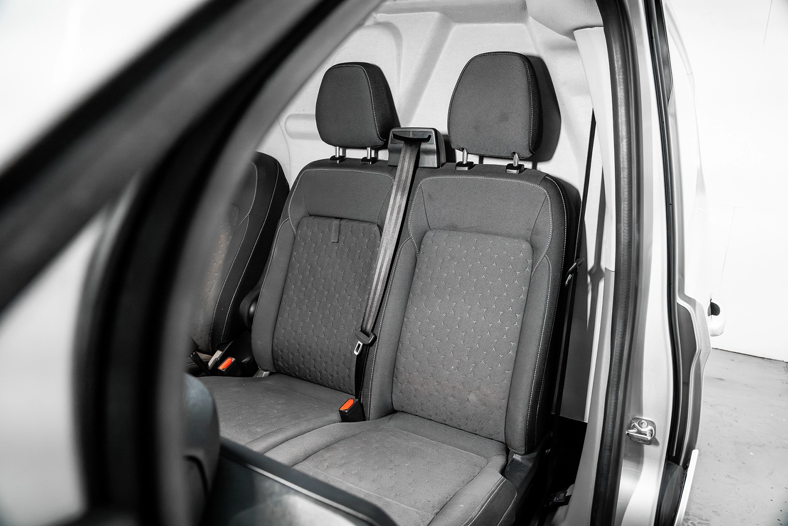 2024 Ford Transit Custom - Image 45