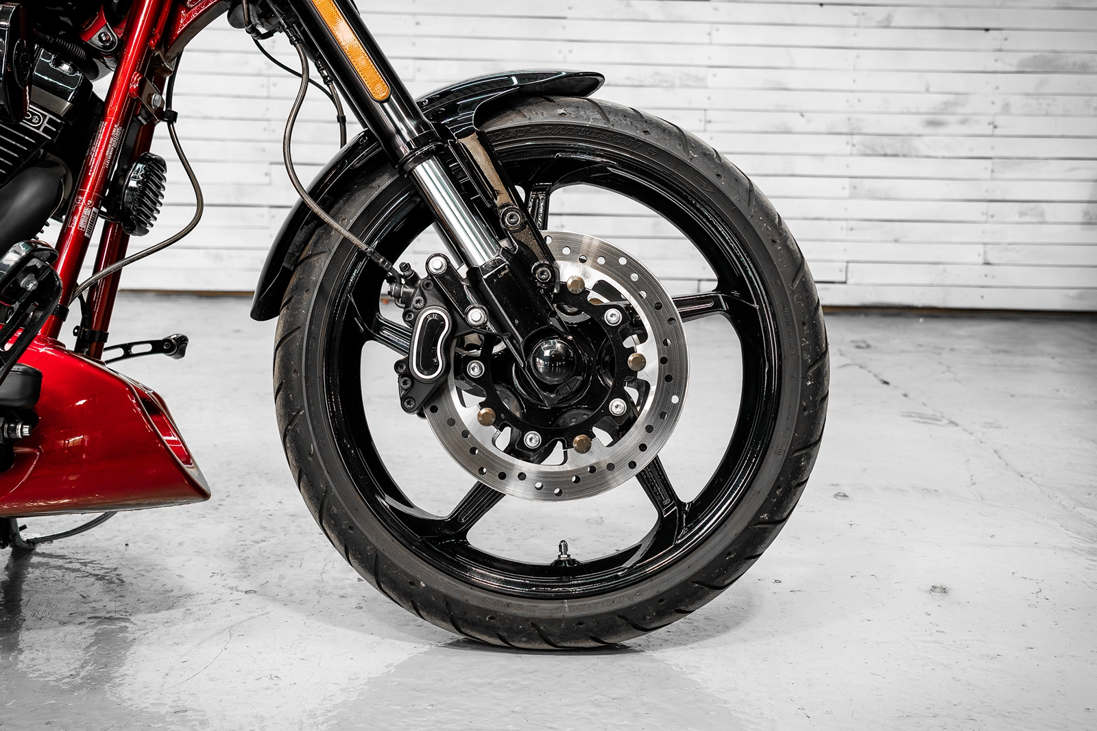 2016 Harley-Davidson CVO Pro Street Breakout - Image 30