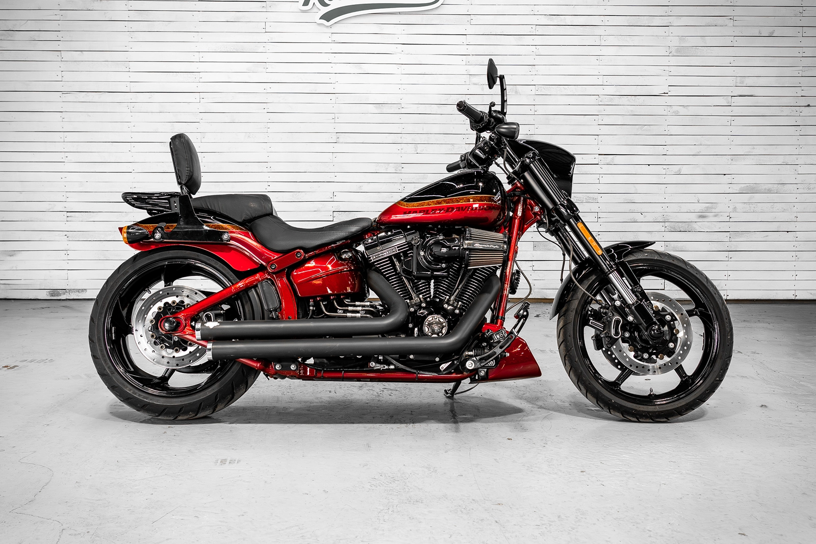 2016 Harley-Davidson CVO Pro Street Breakout - Image 37